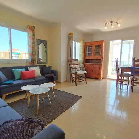 شقة Amazing 2 Bedroom With Private Roof Terrace In تورّوكس كوستا
