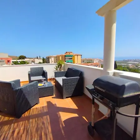 Amazing 2 Bedroom With Private Roof Terrace In Torrox