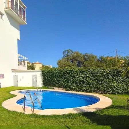 Apartment Amazing 2 Bedroom With Private Roof Terrace In Torrox