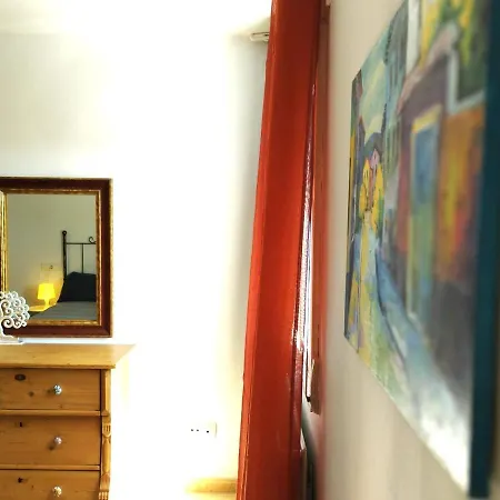 Amazing 2 Bedroom With Private Roof Terrace In